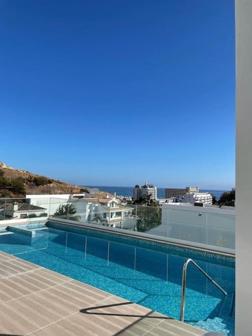 Stunning In With Amazing Views, Pool And Large Gym Villa Benalmádena